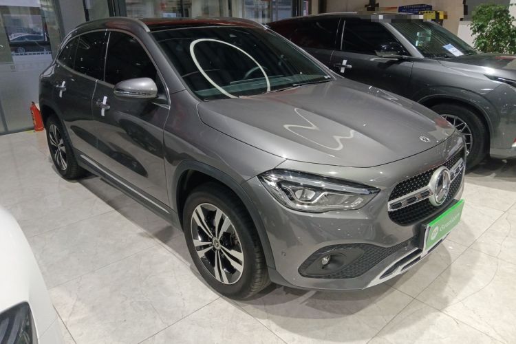 Used Mercedes-Benz GLA 2022 Facelifted GLA 200 Exterior 2