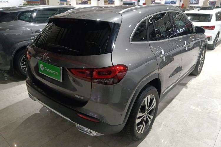 Used Mercedes-Benz GLA 2022 Facelifted GLA 200 Exterior 5
