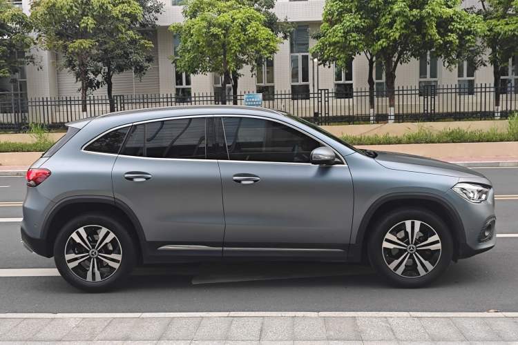 Used Mercedes-Benz GLA 2022 GLA 200 Exterior 5