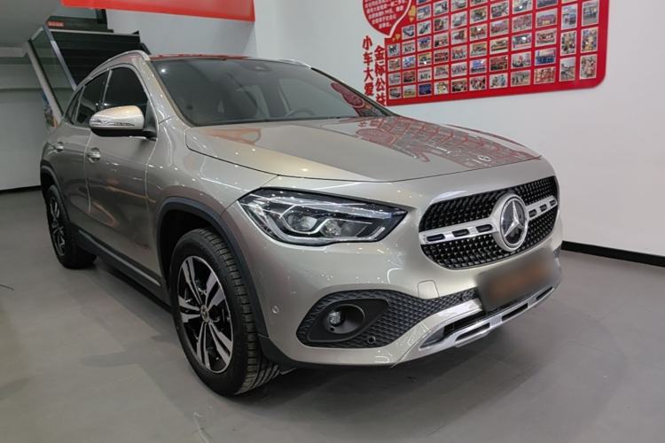 Used Mercedes-Benz GLA 2022 GLA 220 Front Right 45 Deg