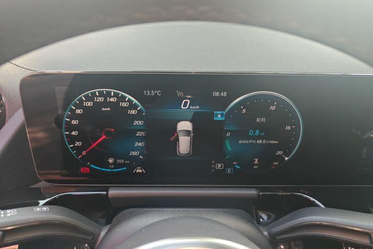 Used Mercedes-Benz GLA 2022 Second Facelift GLA 200 Instrument Cluster