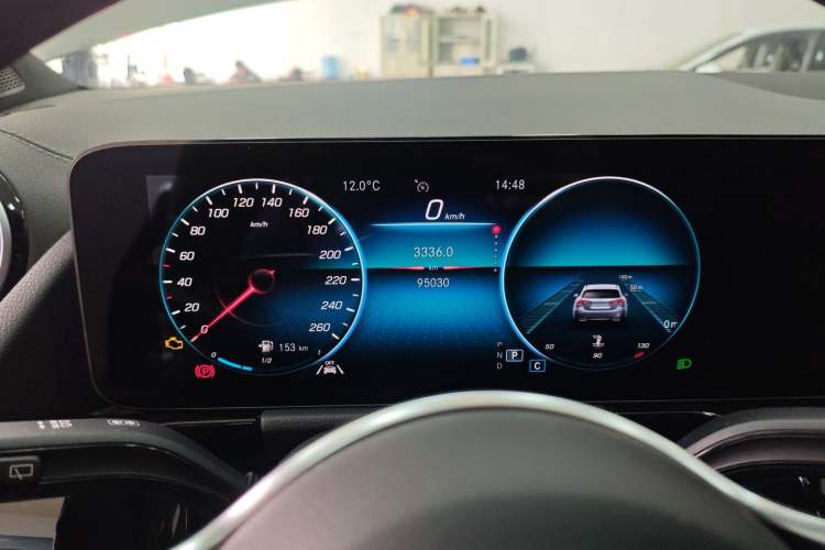 Used Mercedes-Benz GLA 2022 Facelifted GLA 200 Instrument Cluster