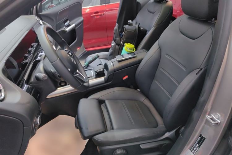 Used Mercedes-Benz GLA 2022 GLA 220 Left Front Seat