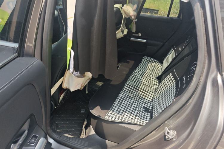 Used Mercedes-Benz GLA 2022 Facelifted GLA 200 Left Rear Seat
