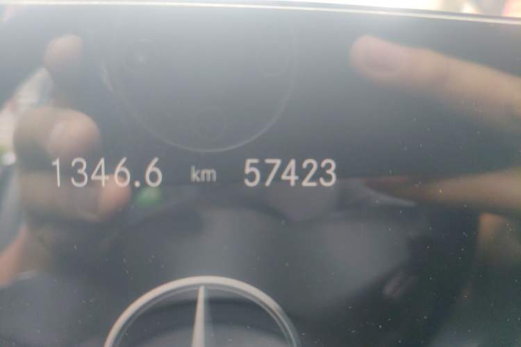 Used Mercedes-Benz GLA 2022 GLA 200 Odometer Close Up