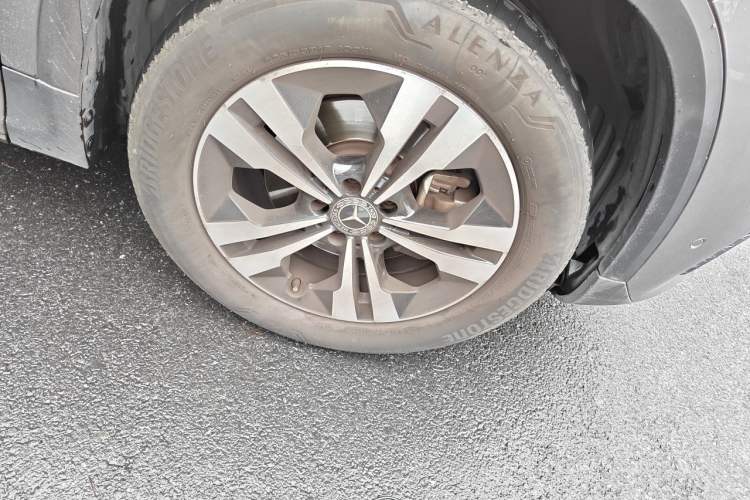 Used Mercedes-Benz GLA 2022 GLA 200 Right Front Wheel Hub