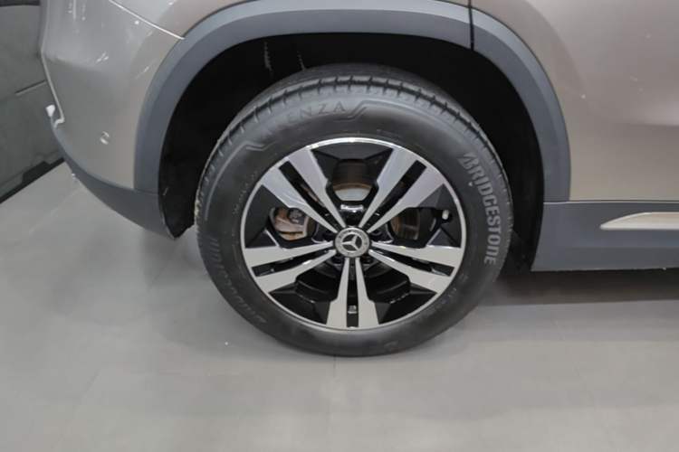 Used Mercedes-Benz GLA 2022 GLA 220 Right Rear Wheel Hub
