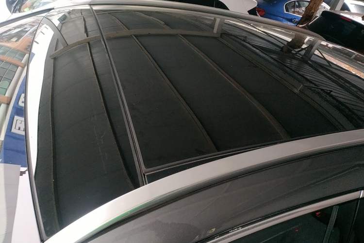Used Mercedes-Benz GLA 2022 Second Facelift GLA 200 Roof