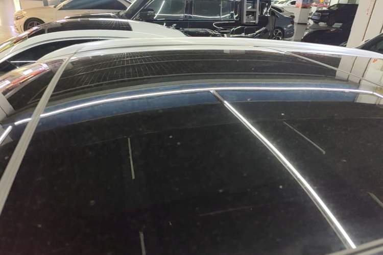 Used Mercedes-Benz GLA 2022 Second Facelift GLA 200 Roof