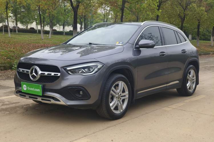 Used Mercedes-Benz GLA 2022 Second Facelift GLA 200 Guazi used car, China used car export, Used car for sale, Used  cars, Cheapest cars for sale