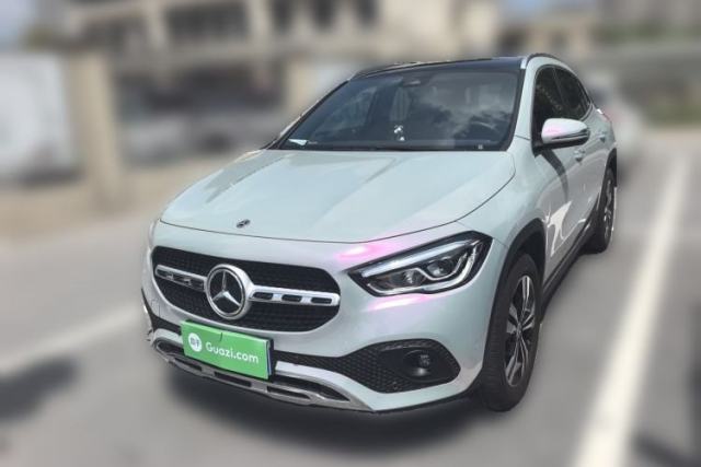 Ojetý Mercedes-Benz GLA 2022 GLA 220
