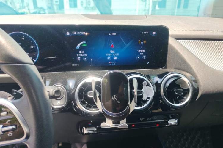 Used Mercedes-Benz GLA 2022 Second Facelift GLA 200 Audio And AC Panel