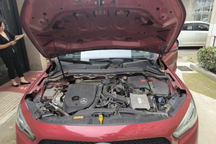 Used Mercedes-Benz GLA 2022 GLA 200 Engine Bay