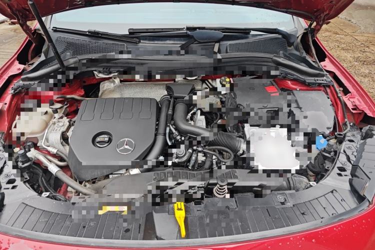 Used Mercedes-Benz GLA 2022 Second Facelift GLA 200 Engine Bay