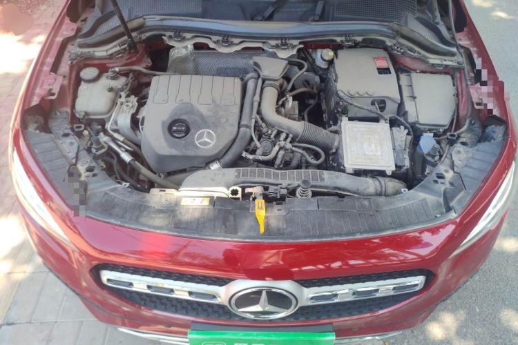 Used Mercedes-Benz GLA 2022 Facelifted GLA 200 Engine Bay