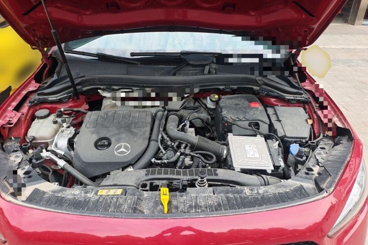 Used Mercedes-Benz GLA 2022 Second Facelift GLA 200 Engine Bay