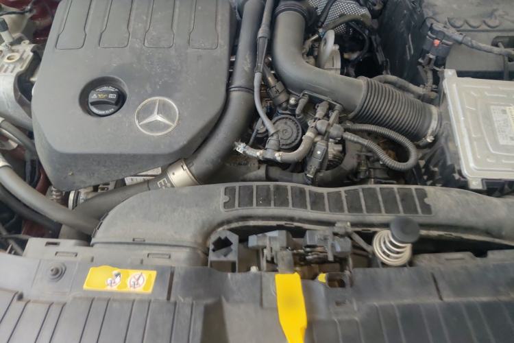 Used Mercedes-Benz GLA 2022 Second Facelift GLA 200 Engine Bay