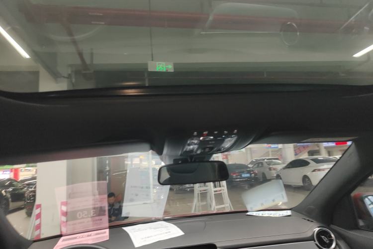 Used Mercedes-Benz GLA 2022 Second Facelift GLA 200 Headliner