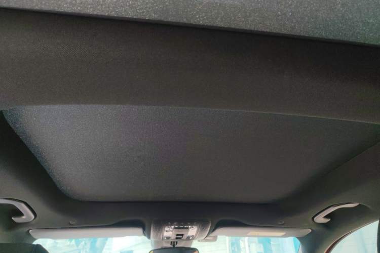 Used Mercedes-Benz GLA 2022 Second Facelift GLA 200 Headliner