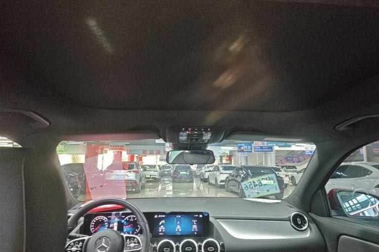 Used Mercedes-Benz GLA 2022 Second Facelift GLA 200 Headliner