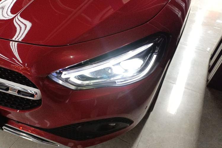 Used Mercedes-Benz GLA 2022 Facelifted GLA 200 Left Front Headlight
