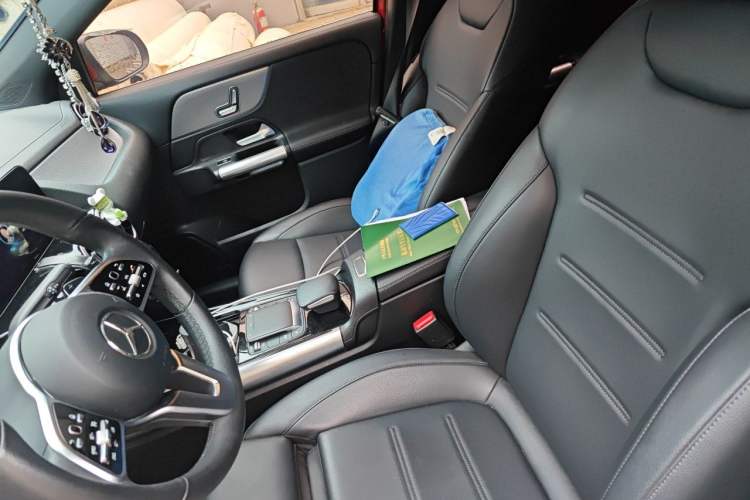 Used Mercedes-Benz GLA 2022 Second Facelift GLA 200 Left Front Seat