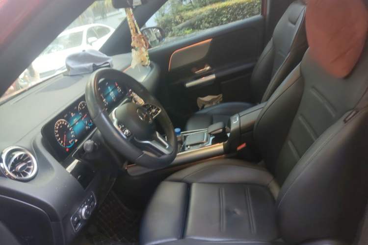 Used Mercedes-Benz GLA 2022 Second Facelift GLA 200 Left Front Seat