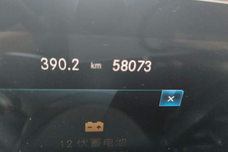 Used Mercedes-Benz GLA 2022 GLA 200 Odometer Close Up