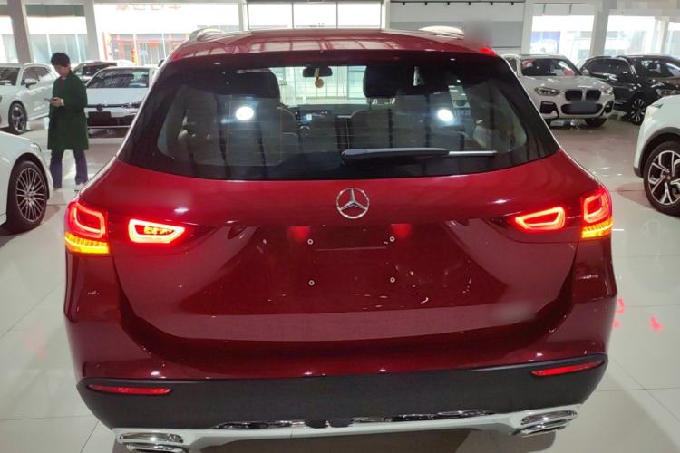 Used Mercedes-Benz GLA 2022 Second Facelift GLA 200 Rear