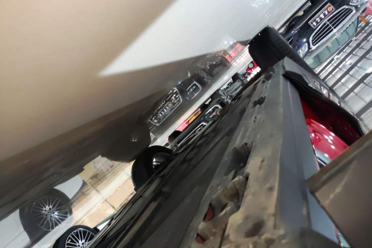 Used Mercedes-Benz GLA 2022 Second Facelift GLA 200 Right Side Sill