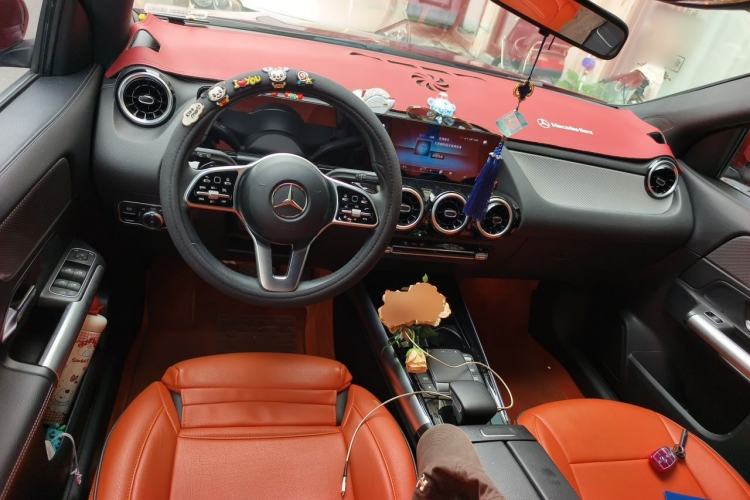 Used Mercedes-Benz GLA 2022 Second Facelift GLA 200 Steering Wheel