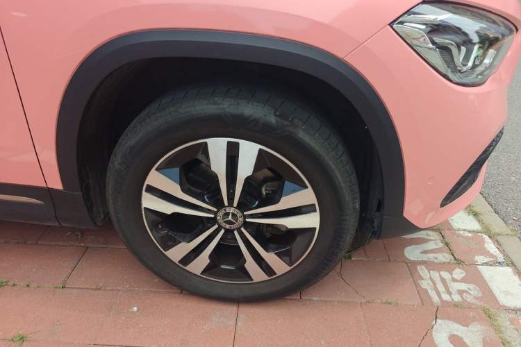 Used Mercedes-Benz GLA 2022 Facelifted GLA 200 Right Front Wheel Hub