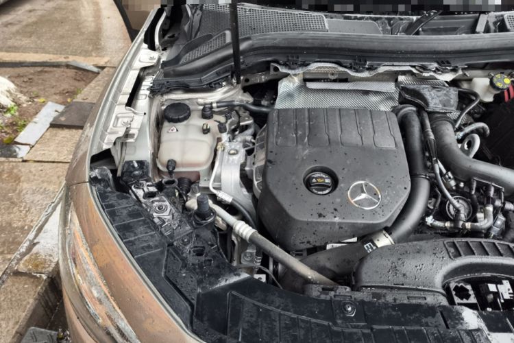 Used Mercedes-Benz GLA 2022 GLA 200 Engine Bay Right