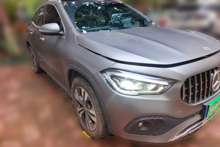 Used Mercedes-Benz GLA 2022 GLA 220 Front Right 45 Deg