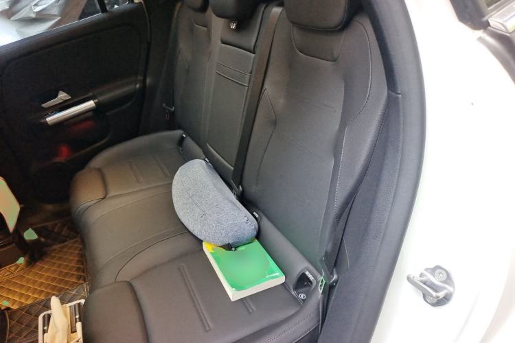 Used Mercedes-Benz GLA 2022 GLA 220 Left Rear Seat