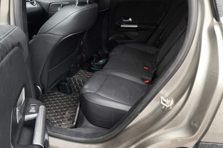 Used Mercedes-Benz GLA 2022 GLA 200 Left Rear Seat