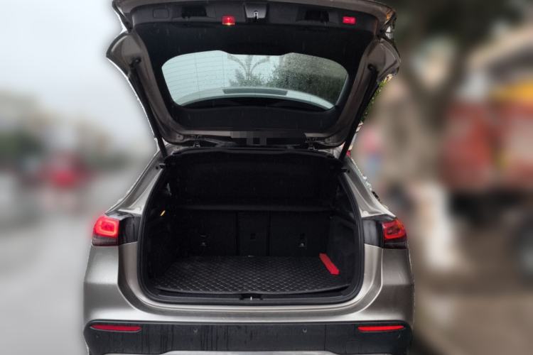 Used Mercedes-Benz GLA 2022 GLA 200 Trunk