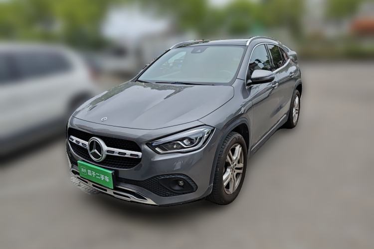 Used Mercedes-Benz GLA 2022 Second Facelift GLA 200 Guazi used car, China used car export, Used car for sale, Used cars, Cheapest cars for sale