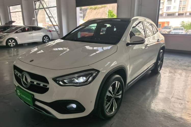 Used Mercedes-Benz GLA 2022 GLA 220 Guazi used car, China used car export, Used car for sale, Used  cars, Cheapest cars for sale