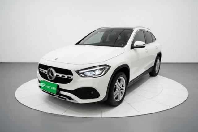 Ojetý Mercedes-Benz GLA 2022 Second Facelift GLA 200