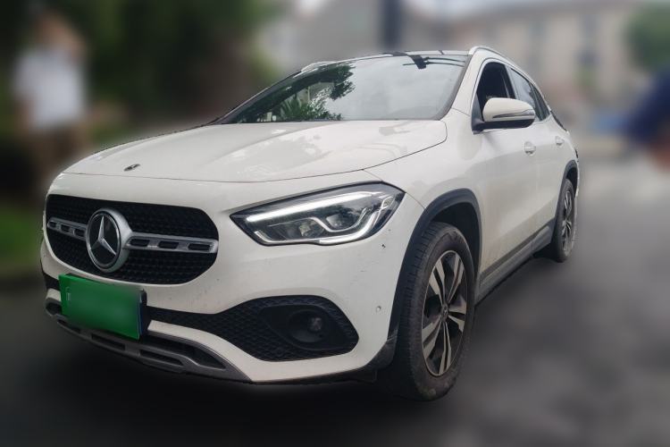 Used Mercedes-Benz GLA 2022 GLA 200 Guazi used car, China used car export, Used car for sale, Used cars, Cheapest cars for sale