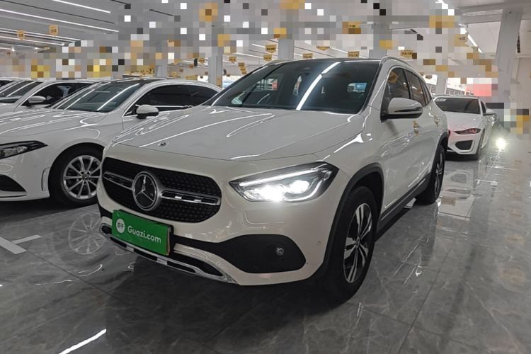 Used Mercedes-Benz GLA 2022 Facelifted GLA 200 Guazi used car, China used car export, Used car for sale, Used cars, Cheapest cars for sale