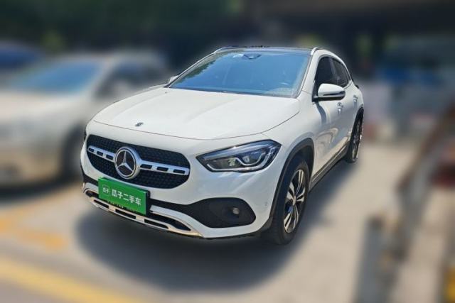 Ojetý Mercedes-Benz GLA 2022 GLA 200