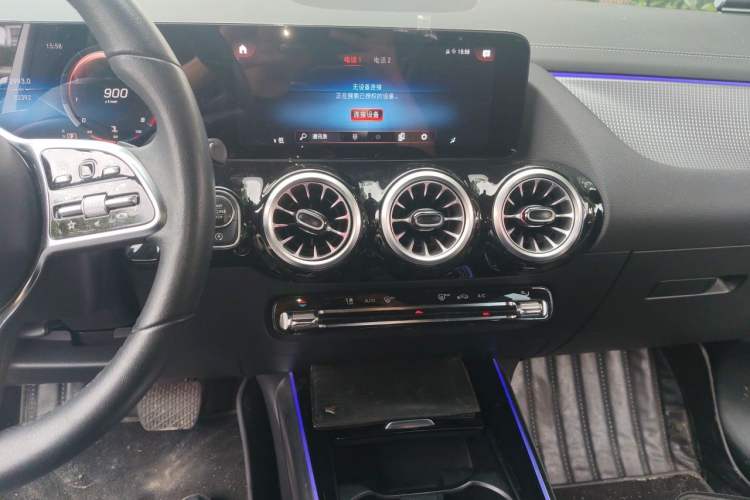 Used Mercedes-Benz GLA 2022 GLA 200 Audio And AC Panel