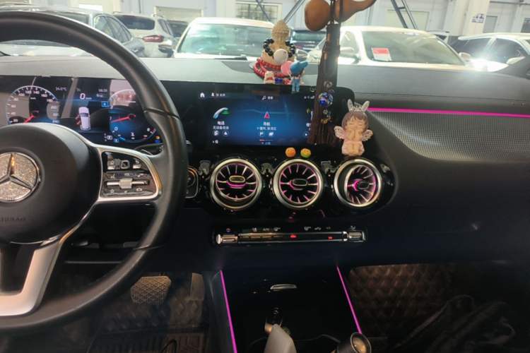 Used Mercedes-Benz GLA 2022 GLA 220 Audio And AC Panel