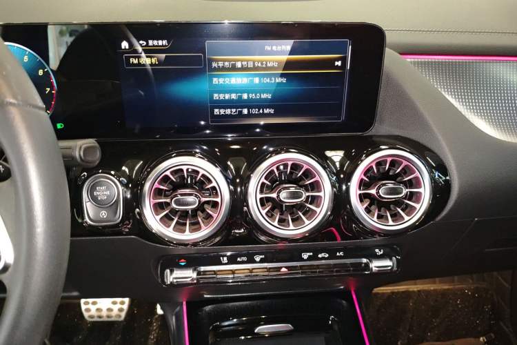 Used Mercedes-Benz GLA 2022 Facelifted GLA 200 Audio And AC Panel