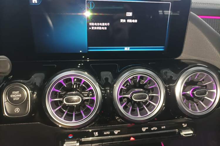 Used Mercedes-Benz GLA 2022 Facelifted GLA 200 Audio And AC Panel