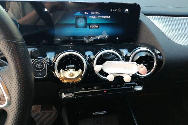 Used Mercedes-Benz GLA 2022 Second Facelift GLA 200 Audio And AC Panel