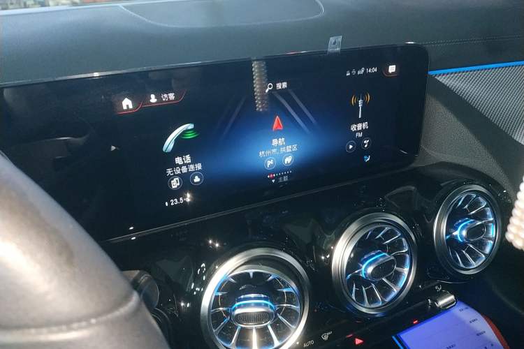 Used Mercedes-Benz GLA 2022 Second Facelift GLA 200 Audio And AC Panel