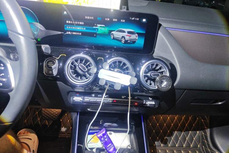 Used Mercedes-Benz GLA 2022 GLA 200 Audio And AC Panel